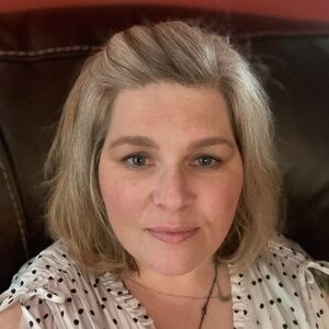 Meet your Posher, Dr. Ruth